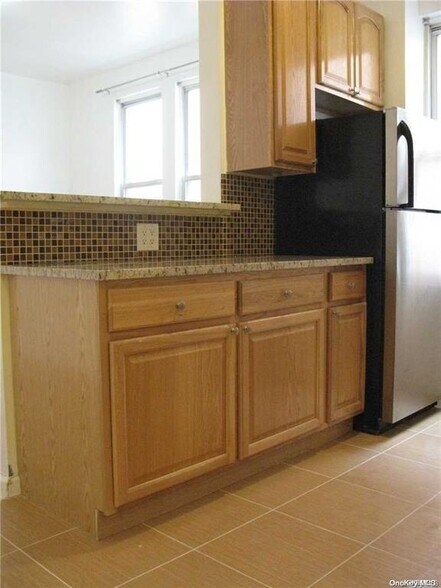 More Photos Of 2107 38th St, Astoria Apartments For Sale