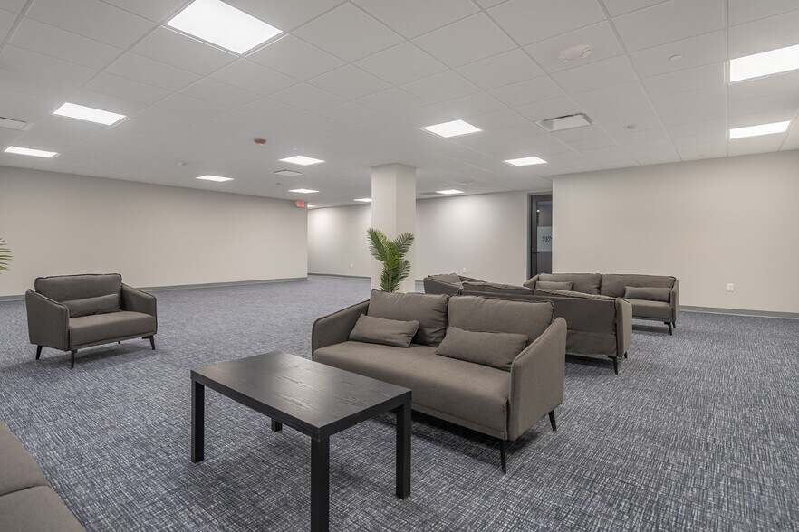 More Photos Of 55-75 Erieview Plz, Cleveland Office For Sale