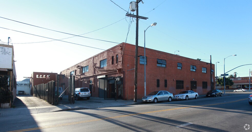 Primary Photo Of 401-409 E Washington Blvd, Los Angeles Warehouse For Lease