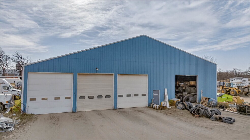More Photos Of 7918 Partridge Rd, Eau Claire Warehouse For Sale