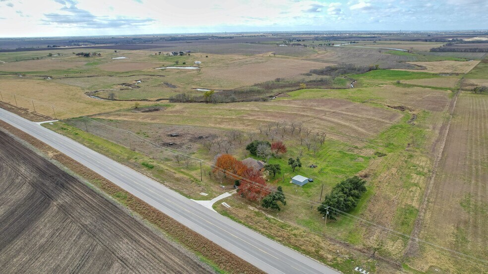 More Photos Of 4100 County Road 101, Taylor Land For Sale