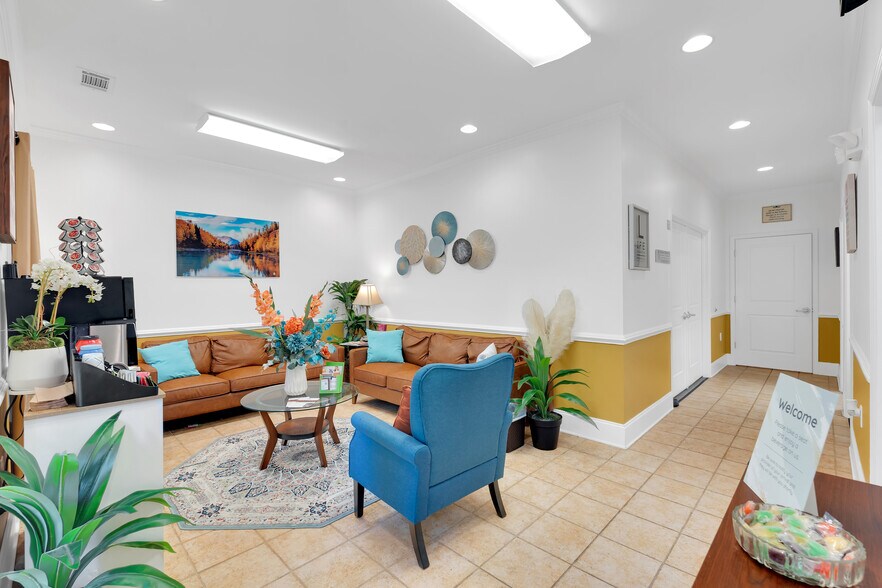 More Photos Of 248-250 Adley Way, Greenville Office For Sale