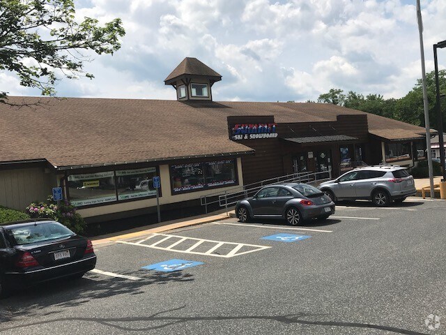 More Photos Of 660-700 Worcester Rd, Framingham Unknown For Lease