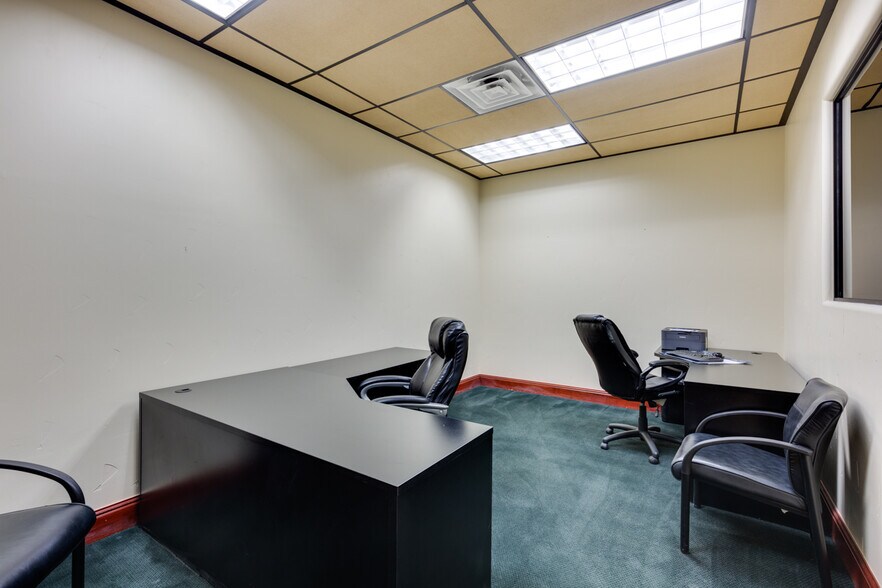 More Photos Of 7272 El Capitan Way, Las Vegas General Retail For Sale