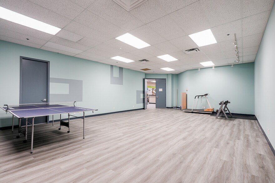 More Photos Of 766 Cliveden Pl, Delta Warehouse For Lease