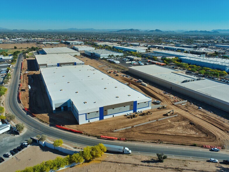 More Photos Of 4375 N 45th Ave, Phoenix Unknown For Lease