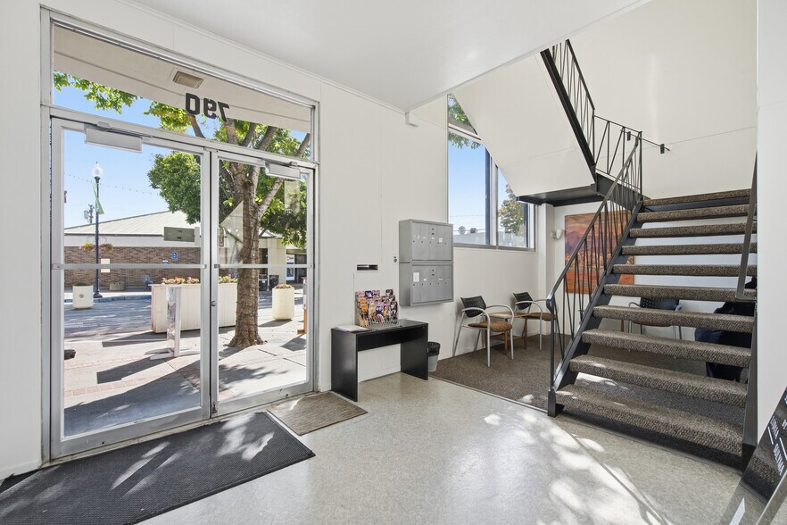 More Photos Of 790 Laurel St, San Carlos Office For Sale