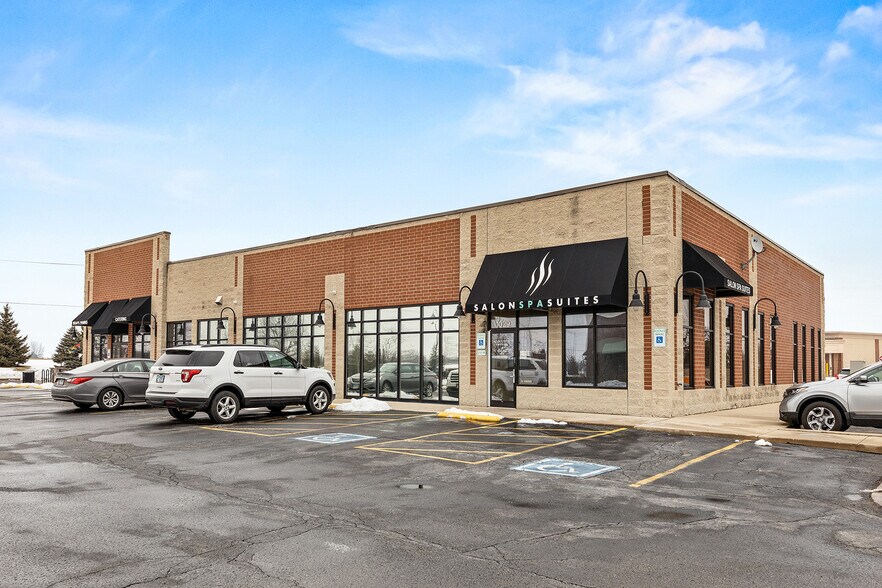 More Photos Of 1029-1033 Kilbery Ln, North Aurora Storefront Retail Office For Lease