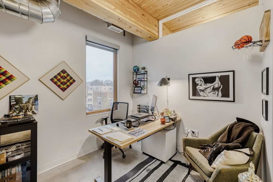More Photos Of 4353 S Upton Ave, Minneapolis Office Residential For Lease