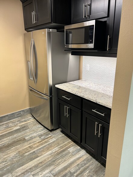 More Photos Of 9601 W State St, Boise Office For Lease