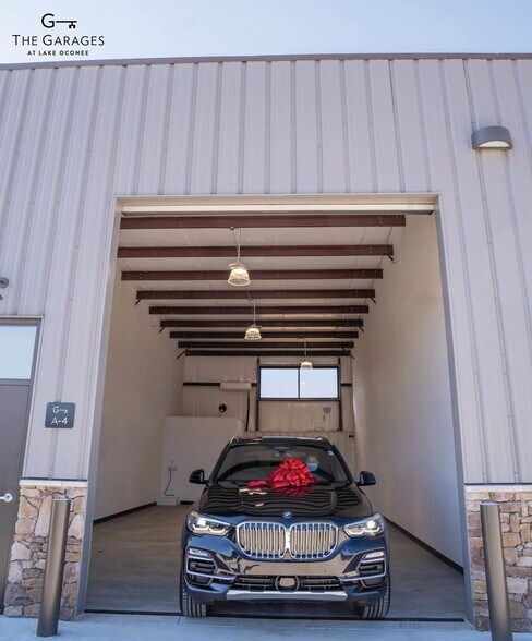 More Photos Of 1040 Park Ct, Greensboro Warehouse For Sale