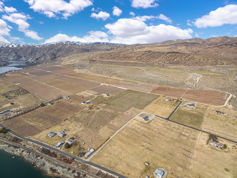 More Photos Of 15 Chelan Butte rd, Chelan Land For Sale