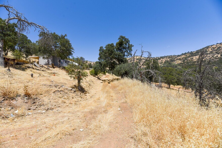 More Photos Of 3101 Trower rd, Catheys Valley Land For Sale