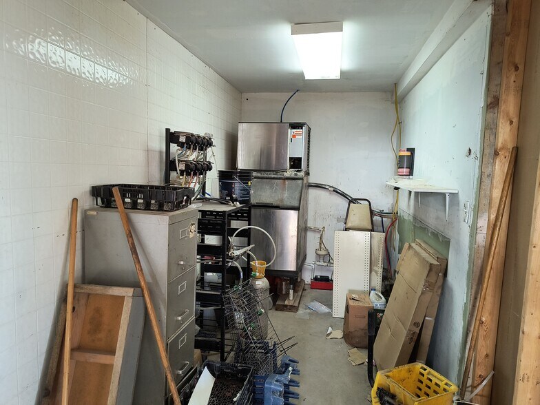 More Photos Of 420 N Main St, Otis Freestanding For Sale