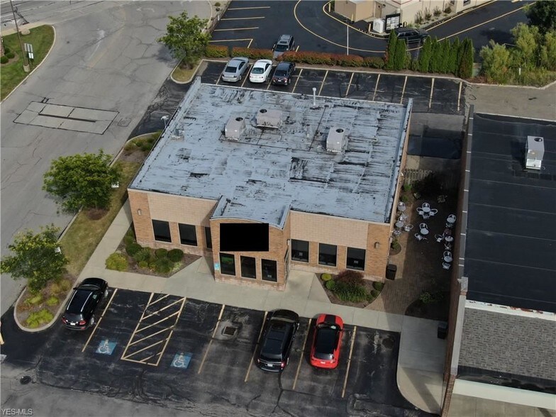 More Photos Of 540 Water St, Chardon Fast Food For Lease