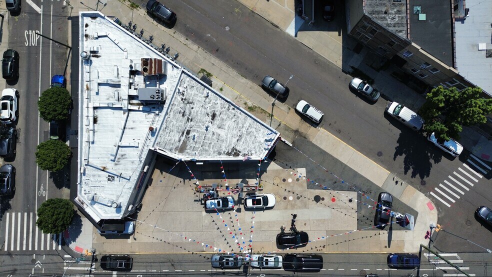 More Photos Of 3102 44th St, Astoria Land For Sale