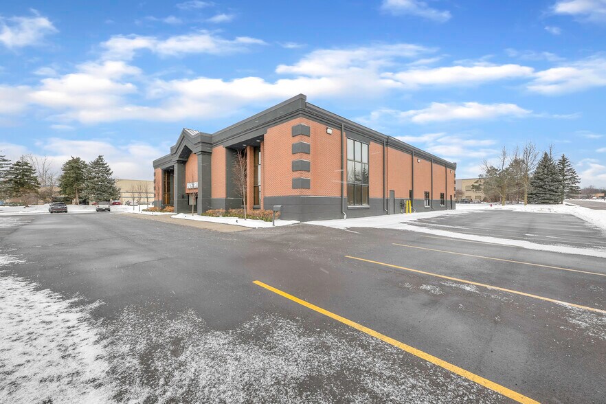 More Photos Of 42400 W Nine Mile Rd, Novi Research And Development For Sale
