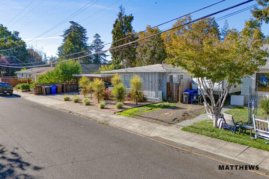 More Photos Of 2031 Lee Ave, Napa Apartments For Sale