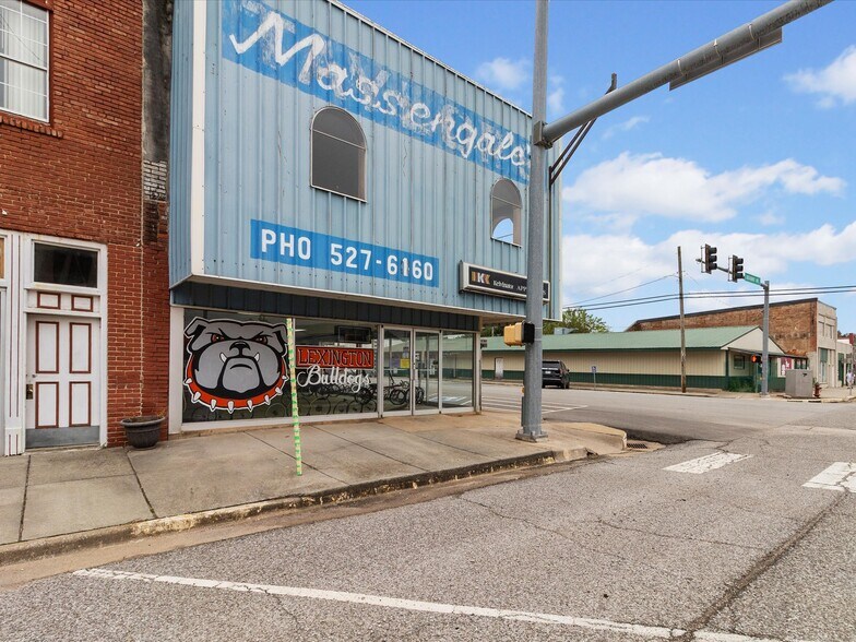 More Photos Of 100 E Broadway St, Lexington Storefront For Sale