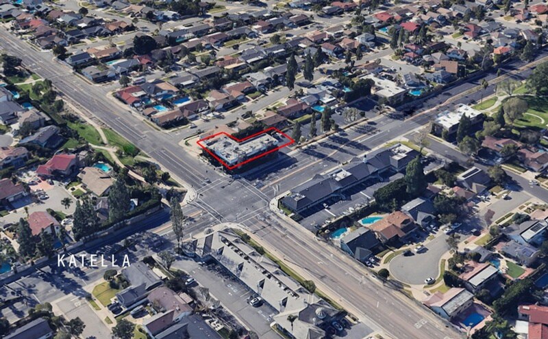 More Photos Of 2914 E Katella Ave, Orange Office For Sale