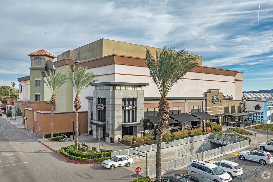 More Photos Of 9301 Tampa Ave, Northridge Unknown For Lease