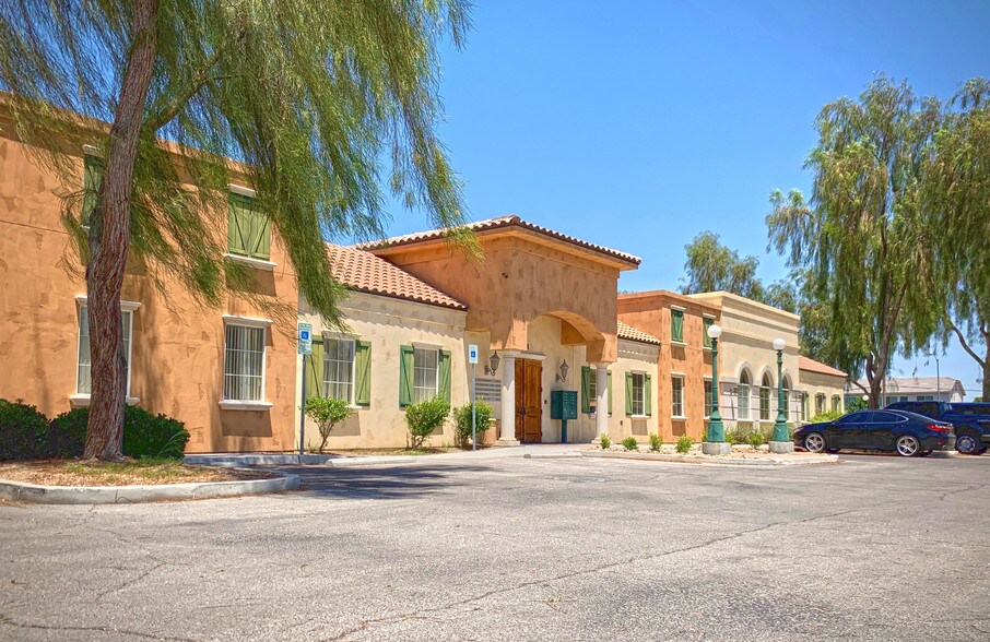 More Photos Of 5795 S Sandhill Rd, Las Vegas Unknown For Lease