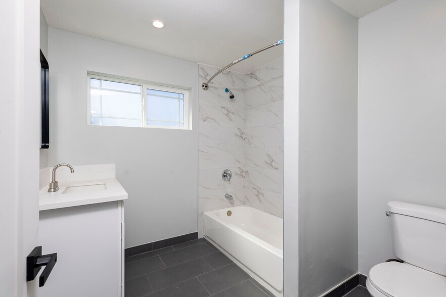 More Photos Of 3468 W 71st St, Los Angeles Apartments For Sale