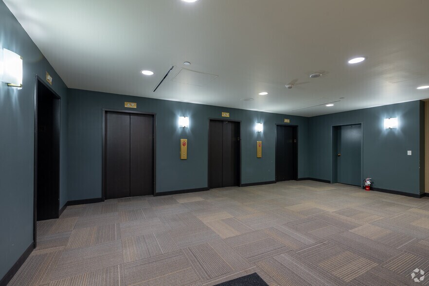 More Photos Of 216 16th St, Denver Office For Sale