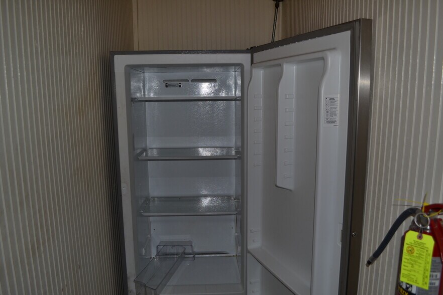 More Photos Of 220 Highway 261, Buchanan Dam Restaurant For Lease