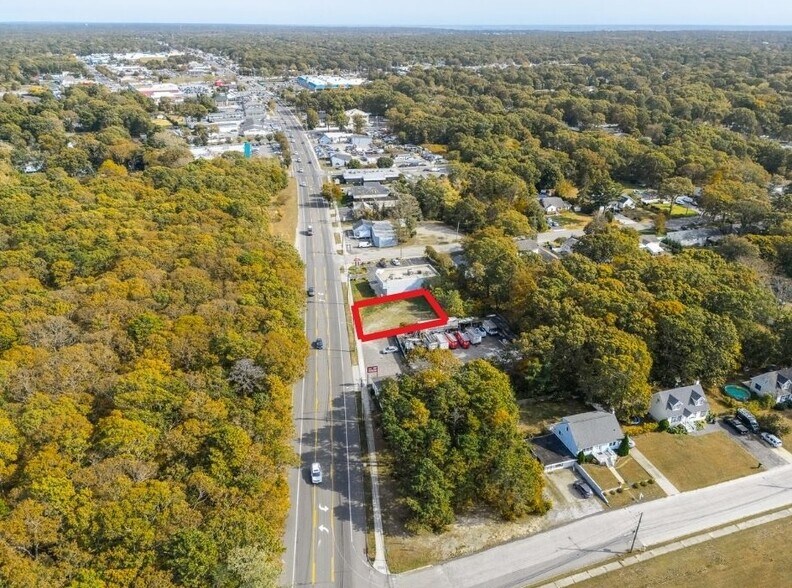More Photos Of 586 Montauk Highway, Shirley Land For Lease