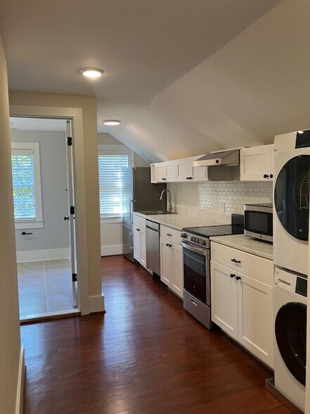 More Photos Of 513 Savannah Hwy, Charleston Medical For Sale