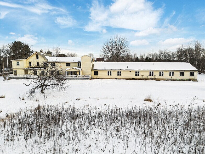 Primary Photo Of 457 Old Lewiston Rd, Winthrop Assisted Living For Sale