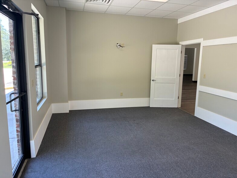 More Photos Of 69185 Sky Brook Rd, Mandeville Warehouse For Lease