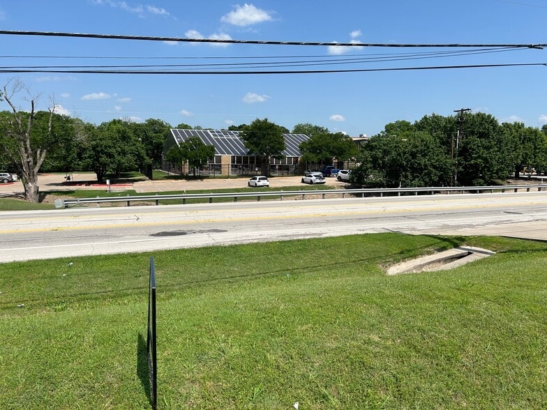 More Photos Of 1215 N Goliad St, Rockwall Land For Sale