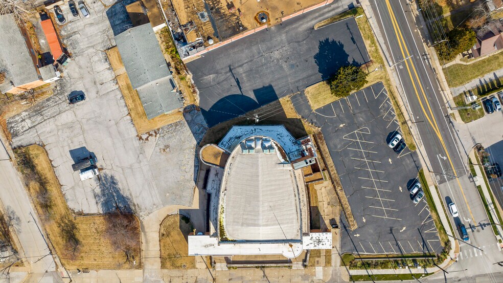 More Photos Of 6815 Page Ave, Saint Louis Religious Facility For Sale