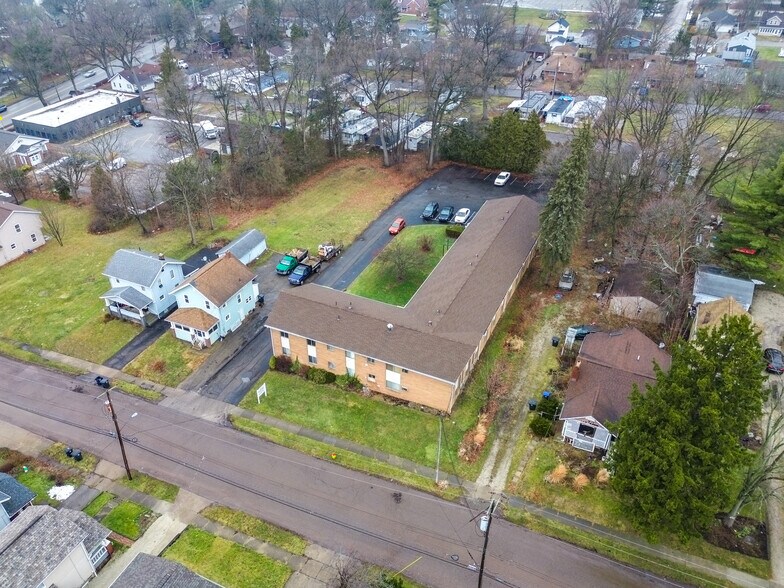 More Photos Of 2615 Ellet Ave, Akron Apartments For Sale