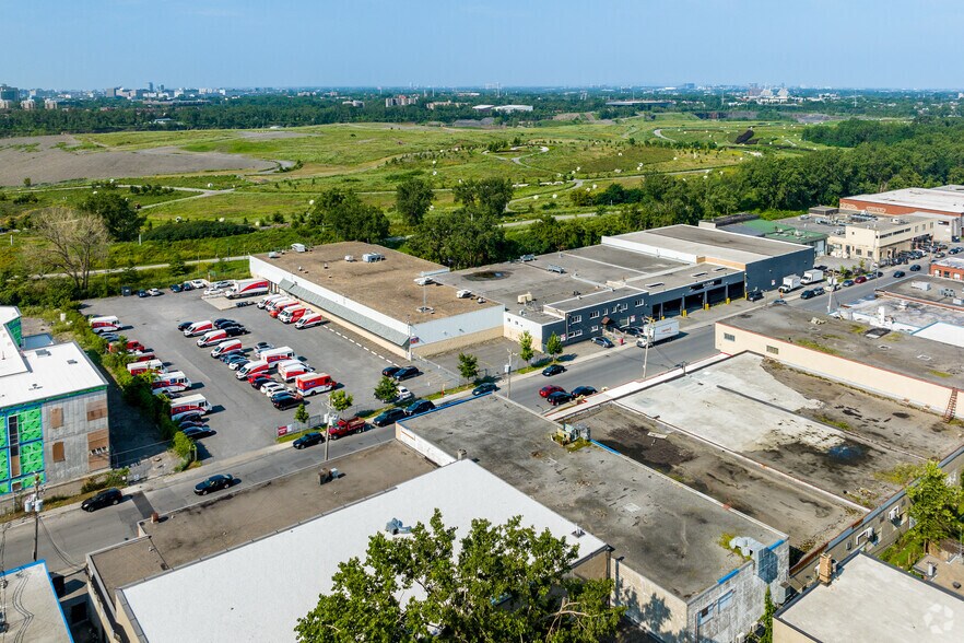 More Photos Of 8530 Av 8e, Montréal Warehouse For Lease