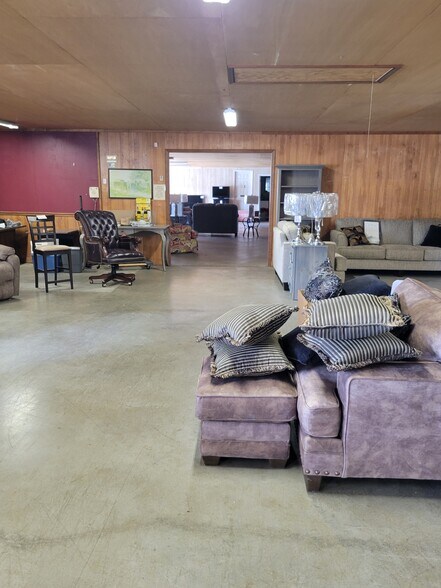 More Photos Of 3264 Chattanooga Rd, Tunnel Hill Office Residential For Sale