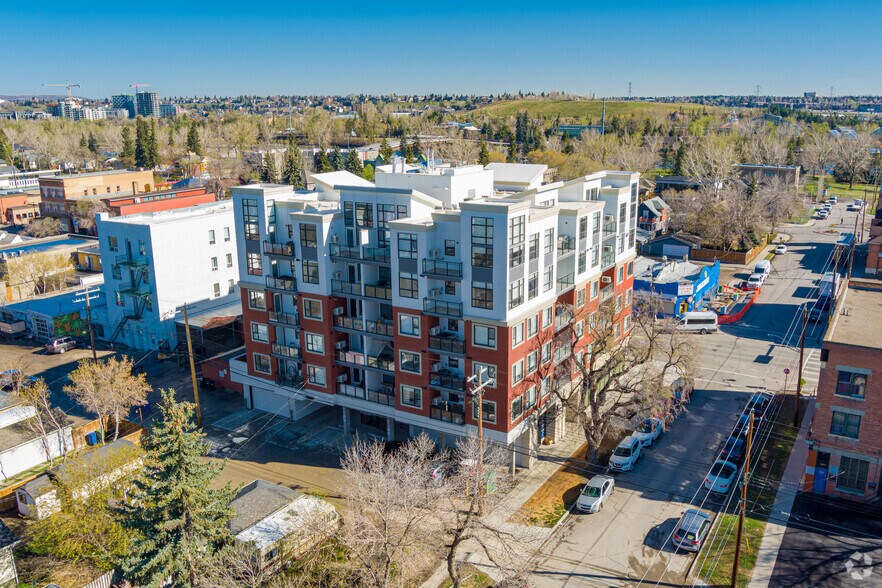 More Photos Of 1345 9 Av SE, Calgary Apartments For Sale