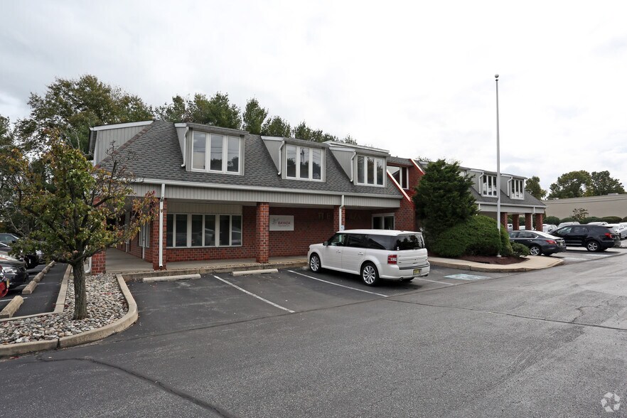 More Photos Of 1050 Mantua Pike, Wenonah Office For Lease