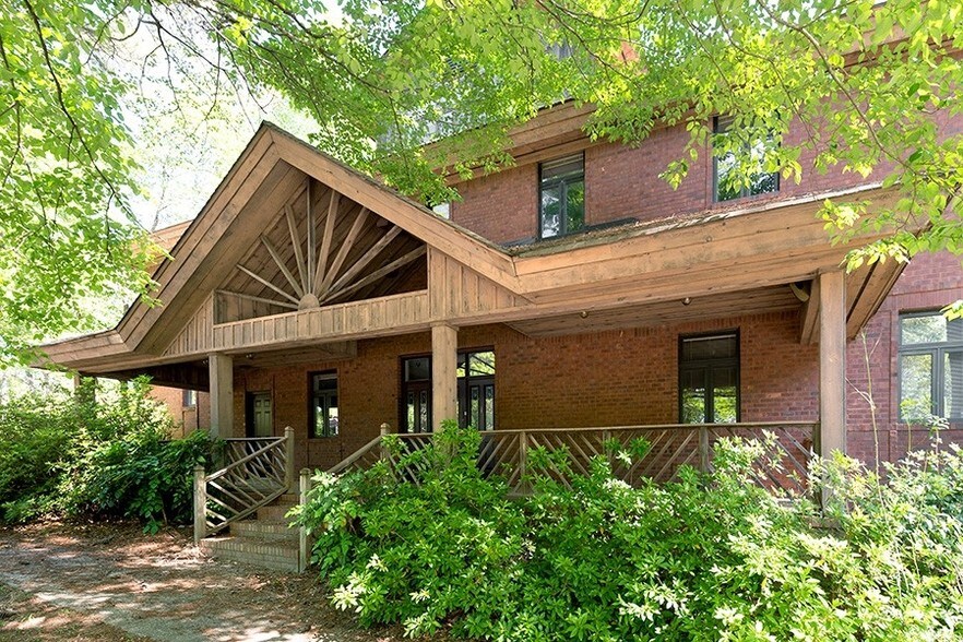 Primary Photo Of 1000 Corporate Pt, Warner Robins Loft Creative Space For Lease