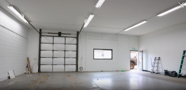 More Photos Of 776 W Baseline Rd, Lafayette Warehouse For Lease