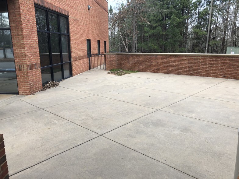 More Photos Of 11875 Jones Bridge Rd, Alpharetta Unknown For Lease
