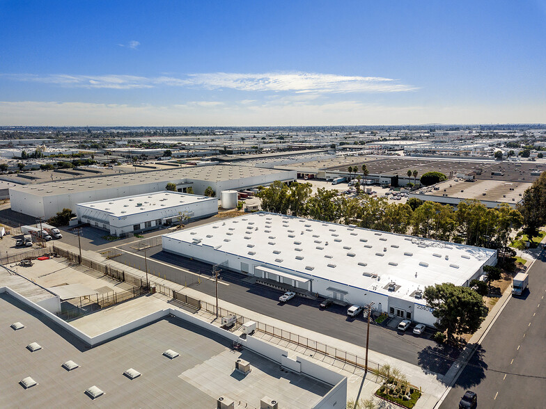 Primary Photo Of 2240 Yates Ave, Commerce Warehouse For Lease