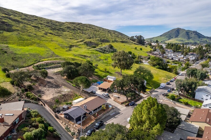 More Photos Of 3281 Rockview Pl, San Luis Obispo Apartments For Sale