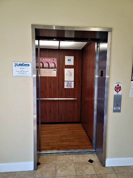 More Photos Of 2356 John Smith Rd, Fayetteville Medical For Lease