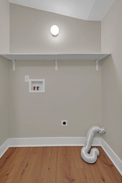 More Photos Of 1102 Kirkland Avenue, Nashville Office Residential For Lease