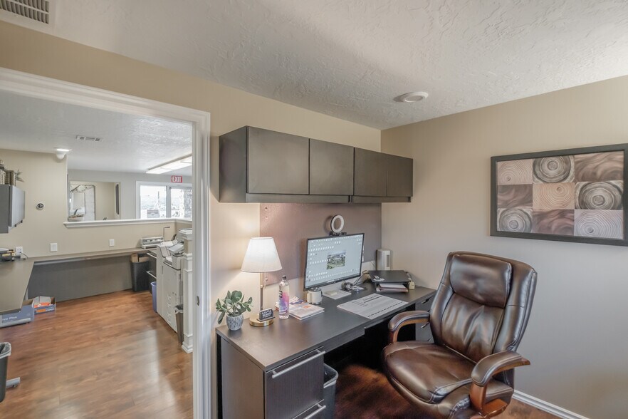 More Photos Of 1209-1215 Shortridge St SE, Albany Office Residential For Sale