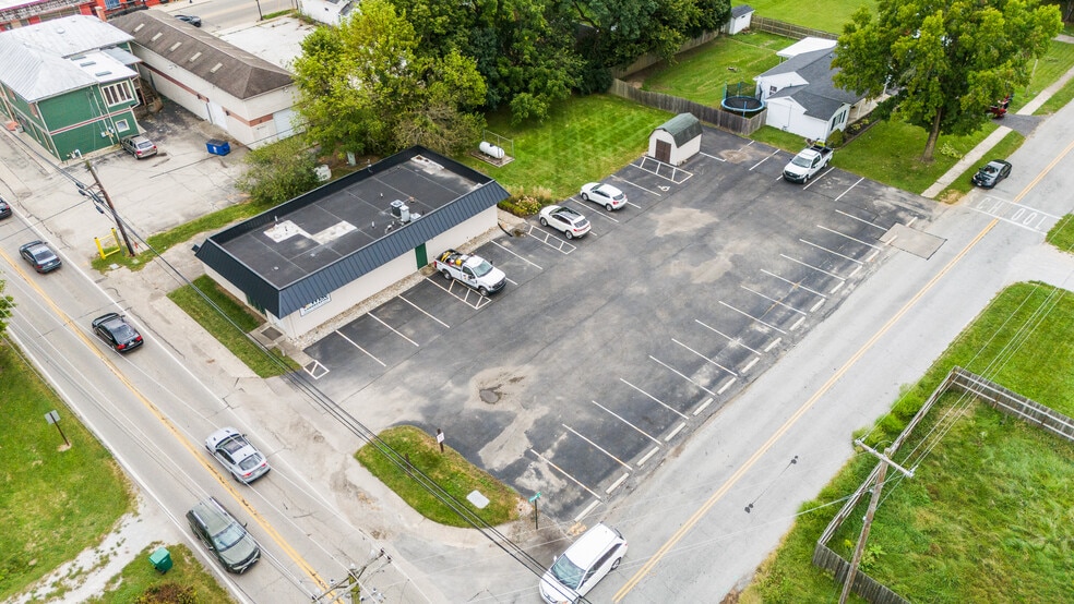 More Photos Of 105 Sycamore St, Medway Medical For Sale