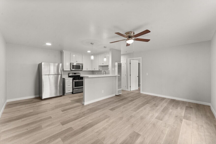 More Photos Of 320 Willie James Jones Ave, San Diego Apartments For Sale